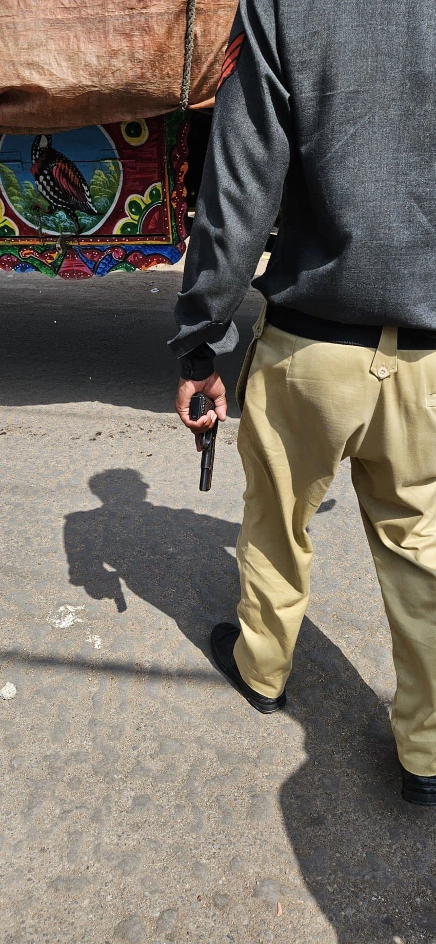 파키스탄에 방문했는데 안전이 걱정되면 고용 가능한 사람들_2.webp