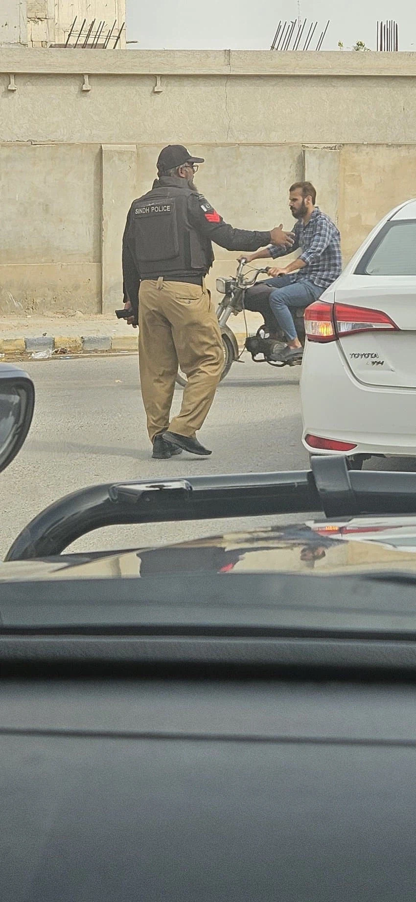 파키스탄에 방문했는데 안전이 걱정되면 고용 가능한 사람들_4.webp