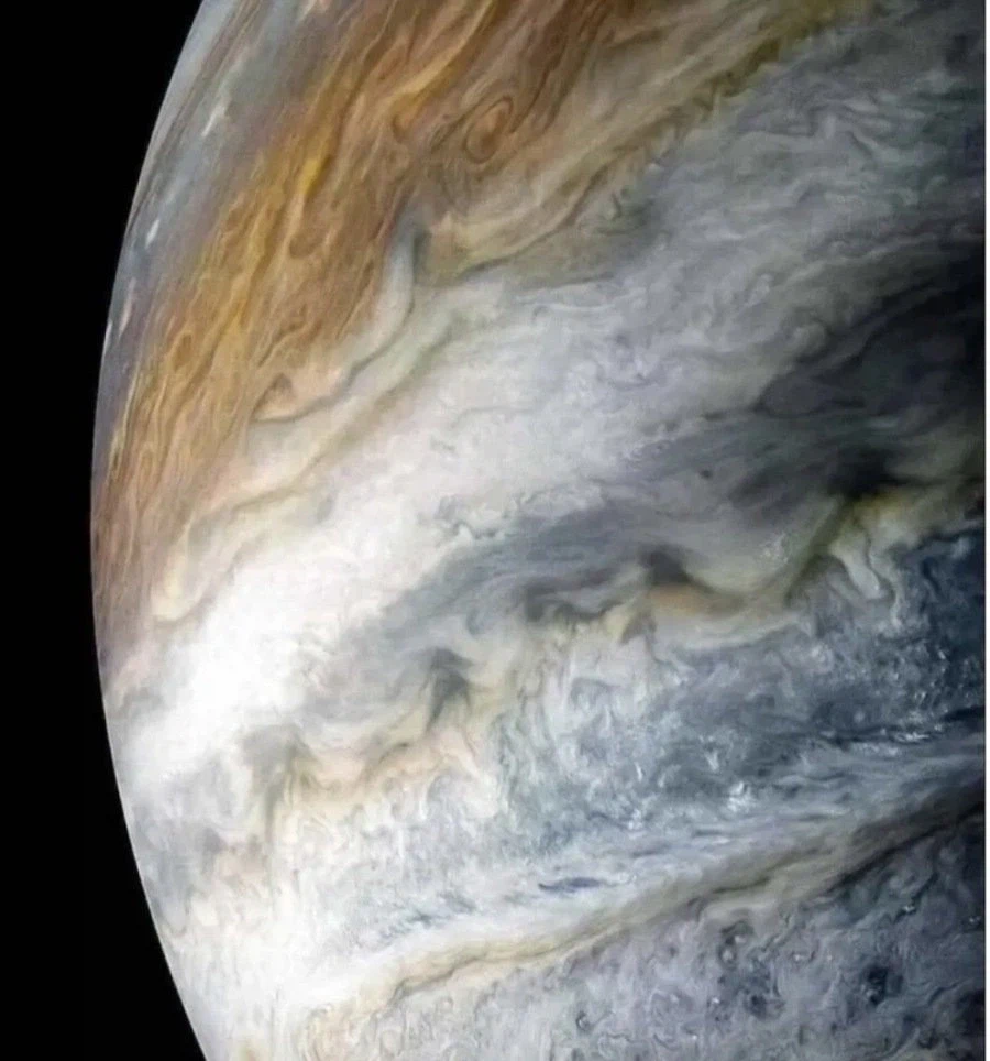 NASA가 공개한 목성 근접샷_4.webp