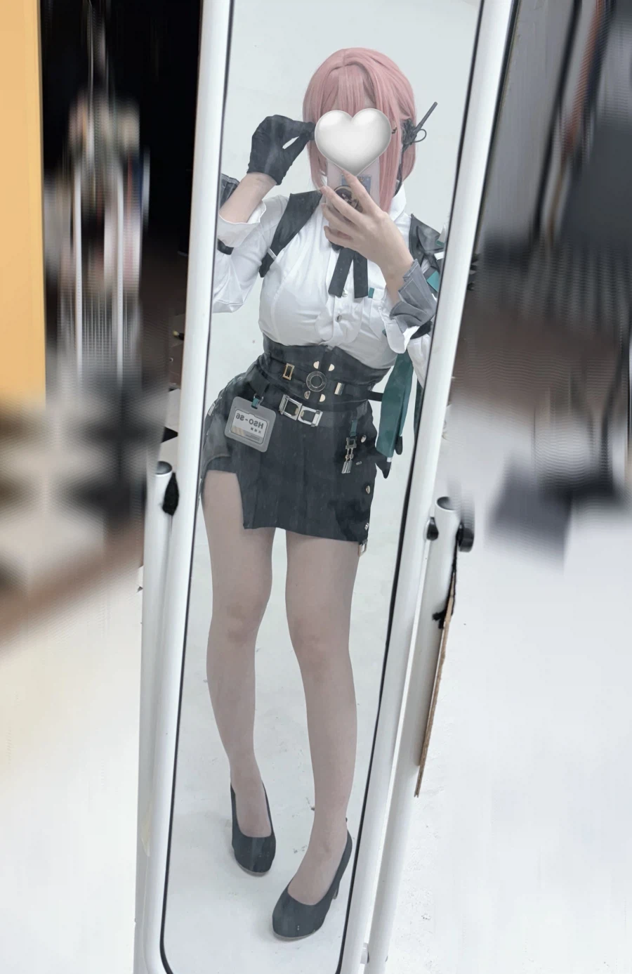 [젠레스] 다리가 예쁜 야나기 코스프레_1.webp