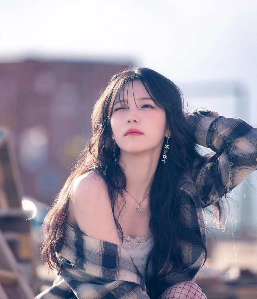 머리카락은 미적 용도 이외에는 별로 필요 없는거 아님?_1.webp