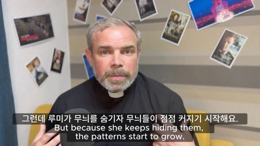 ??? : 카톨릭 형제 자매님들 케데헌 꼭 보십시오_11.webp