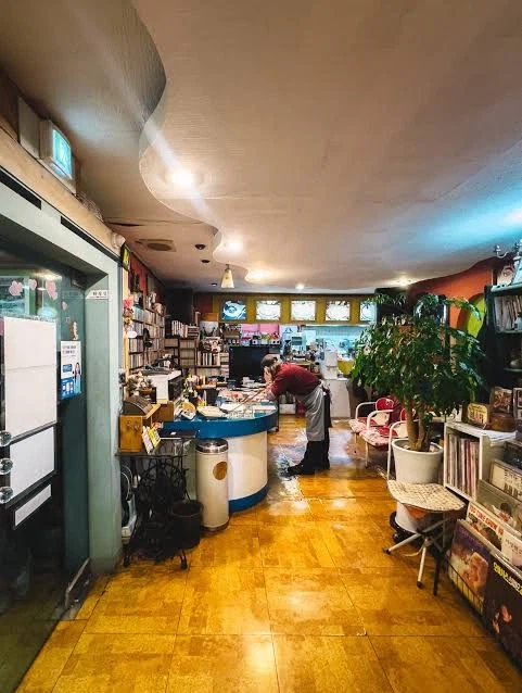 흔치 않은 노포 피자집 .jpg_10.webp