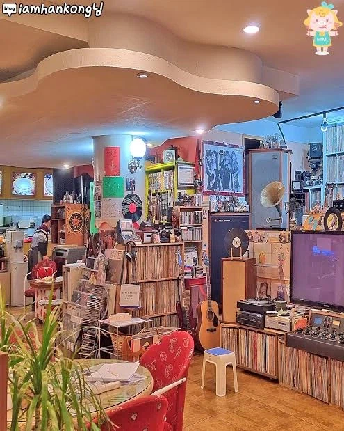 흔치 않은 노포 피자집 .jpg_11.webp