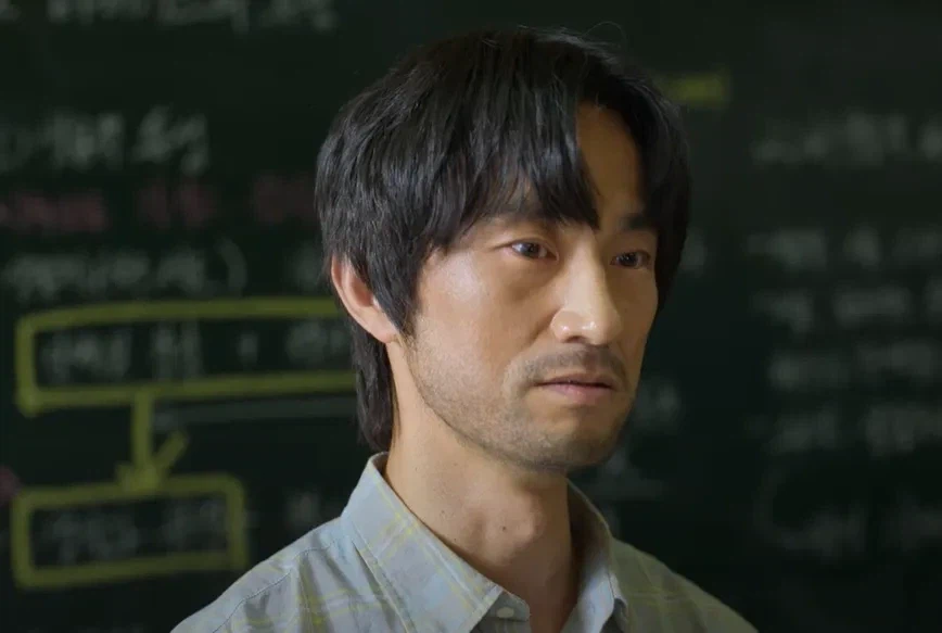 지금 우리 학교는) 정말 천재 과학자_1.webp