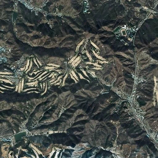 위성지도로 본 골프장.jpg_4.webp
