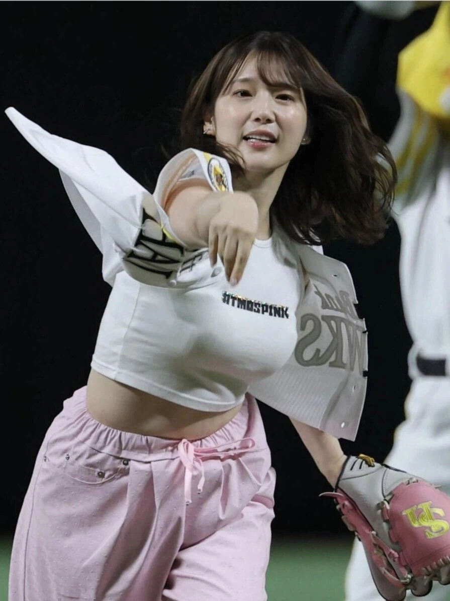 일본에서 화제인 성우 우치다 마아야 시구_5.webp