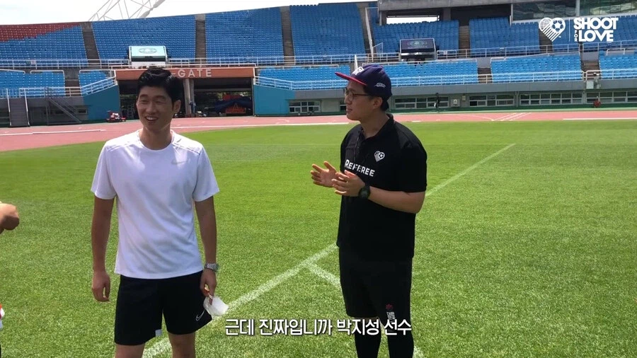 박지성을 자극하면 안되는 이유.jpg_1.webp