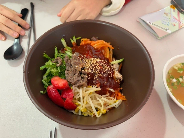 K-딸기축제의 엔드필드_1.webp