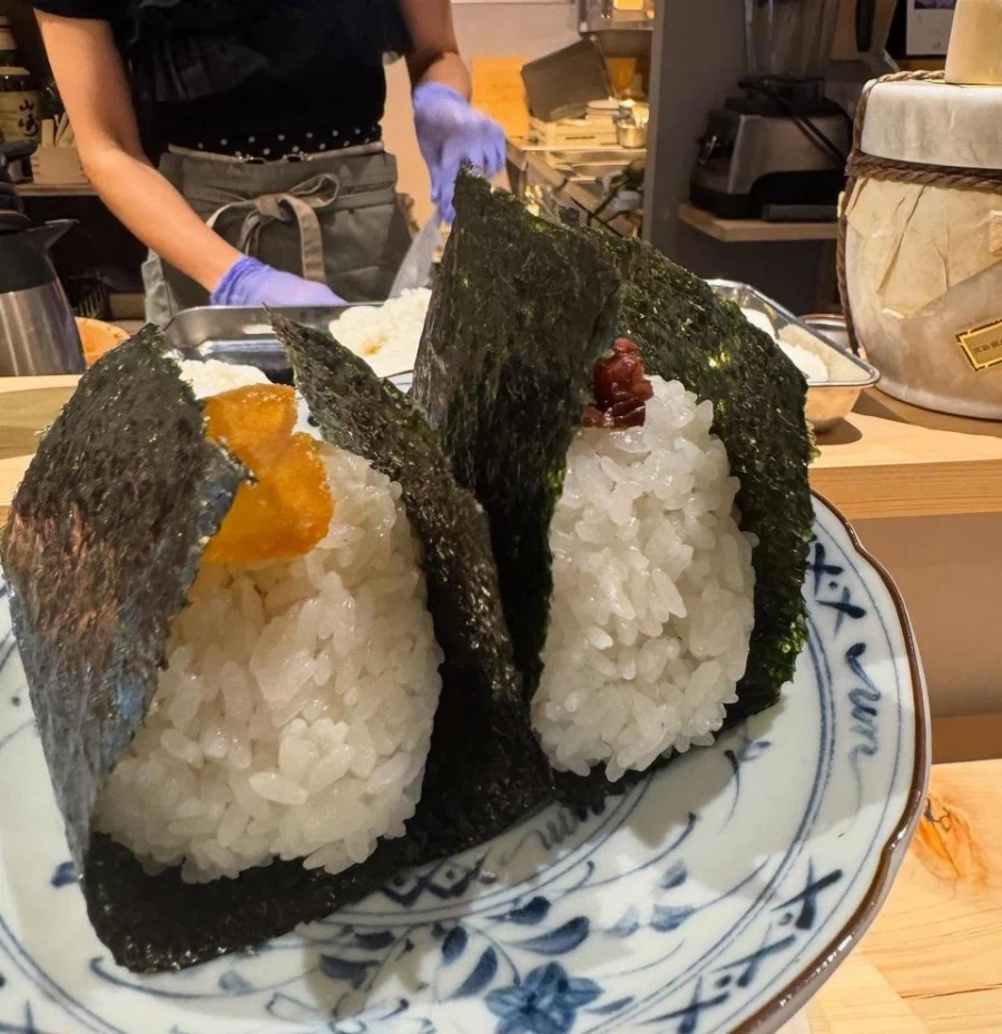 은퇴 후 주먹밥 식당을 차려 성공한 전직 액션배우_1.webp