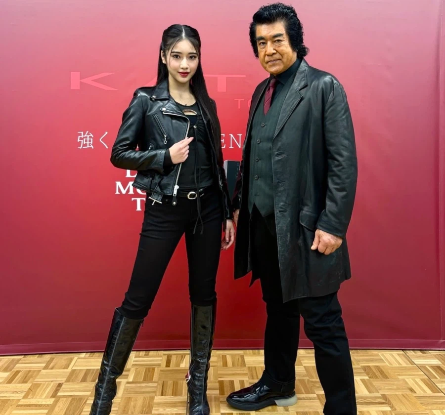 부녀의 포즈_5.webp