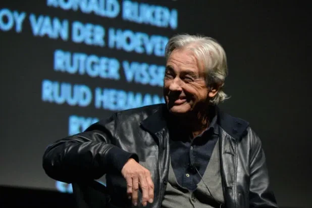 ㅂㅅ같은데 멋지다가 뭔지 잘 아는 SF 감독.JPG_1.webp