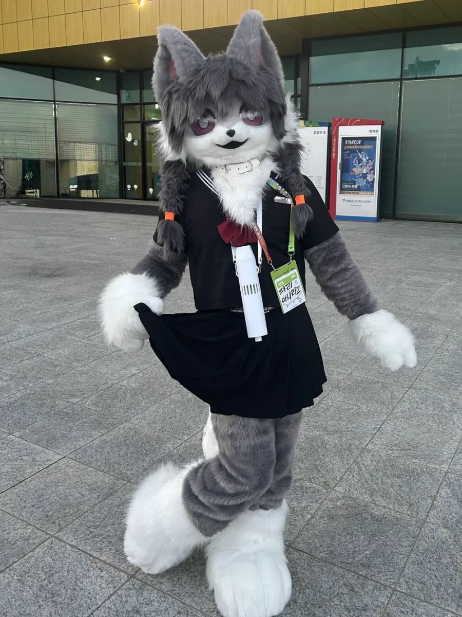 의외로 퍼리가 아닌 캐릭터_7.webp