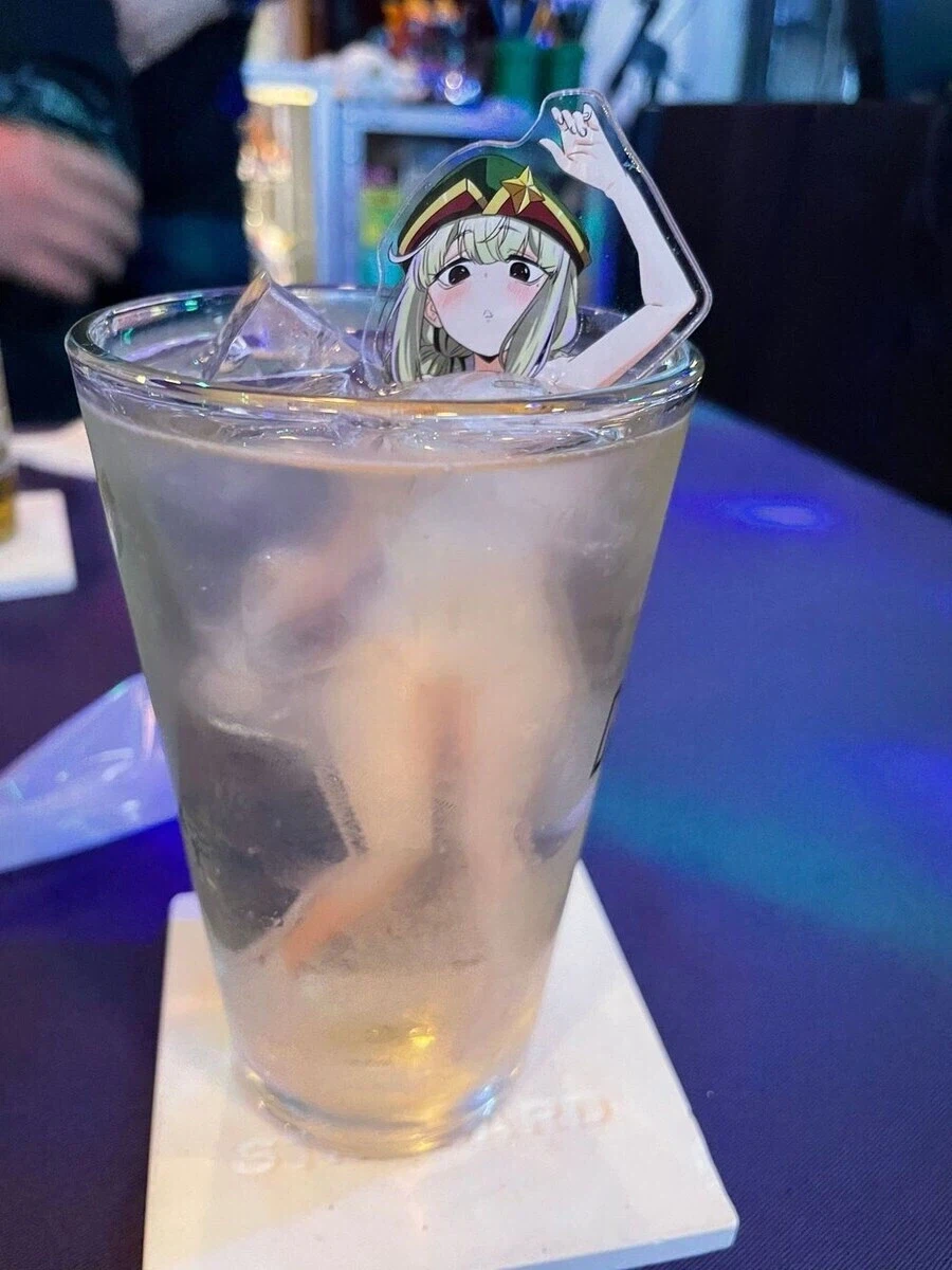 어느 씹덕의 아크릴 스탠드 굿즈 활용 방법_1.webp