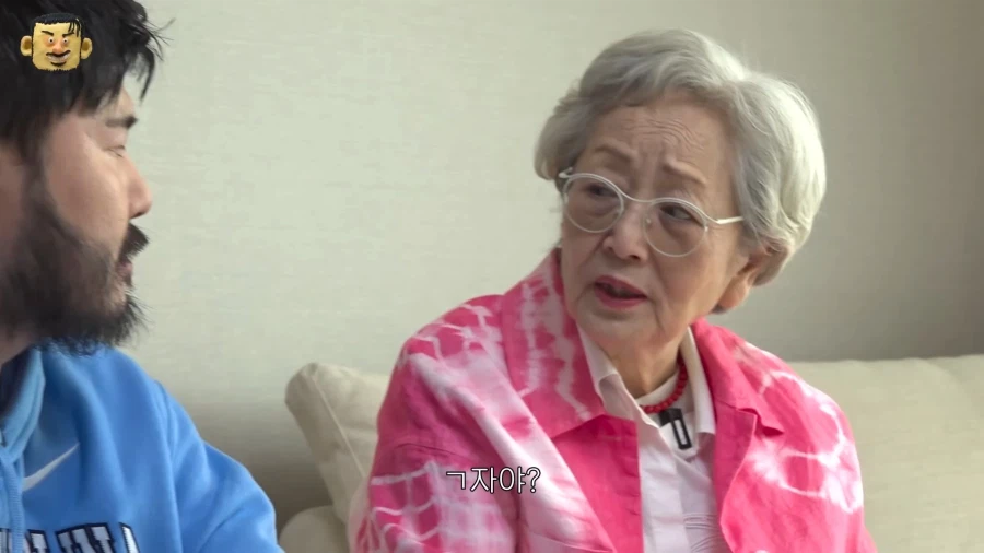 여배우에게 가임기 지적하는 원로배우.jpg_8.webp