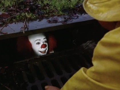 아저씨는 뭔가 행복하지 않았죠?_1.webp