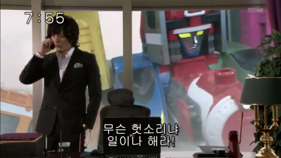 특촬) 뭐? 거대로봇이 거대 괴물과 싸운다고? 말이되는 소릴해라_2.webp