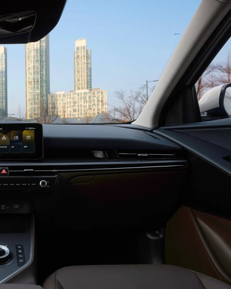 새로 나온 니로 이쁘네_5.webp