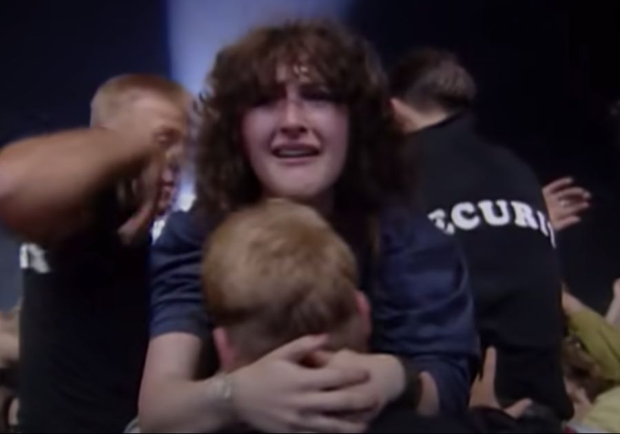 1분에 1명꼴로 실려나가는 공포의 콘서트_2.png