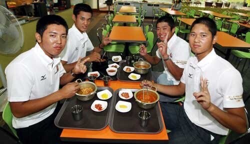 세계정복한 오오타니가 한국 라면맛을 알겠냐 ㅋㅋ_1.jpg