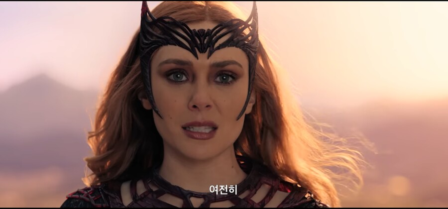 웡:완다한테 단어 선택 신중히 해라 스트레인지_25.jpg