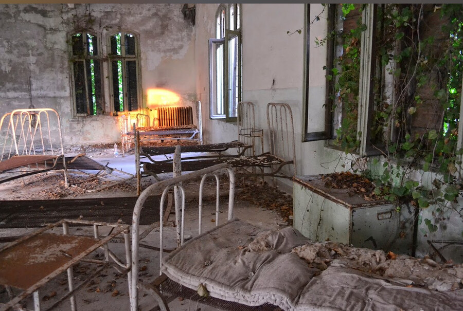 이탈리아에서 유령이 나온다고해서 유명한 어느 버려진 섬.jpg_4.jpg