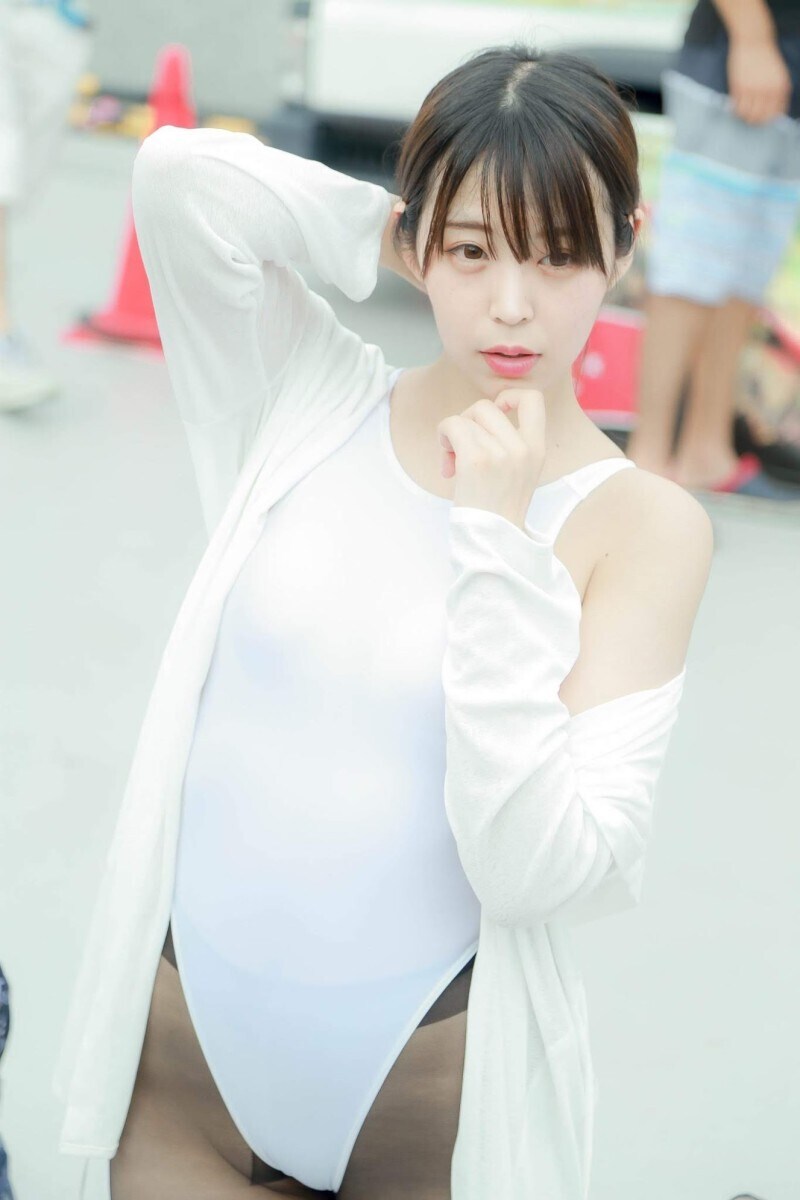 호불호 갈리는 괴상한 패션 조합_4.jpg