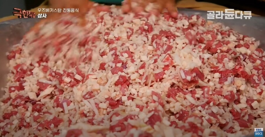 우즈베키스탄의 전통 만두_8.jpg