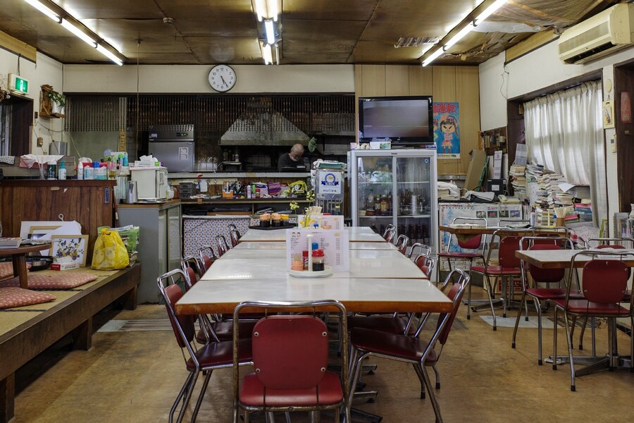 일본, 정상영업하는 휴게소의 돈가스 카레_3.jpg