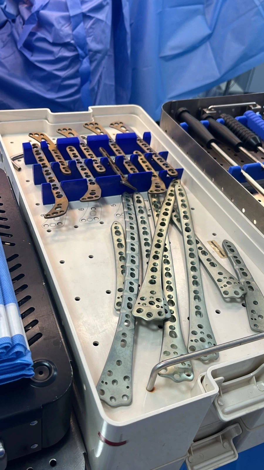 약혐) 외과의사들이 의료계의 목수라 불리는 이유_5.webp