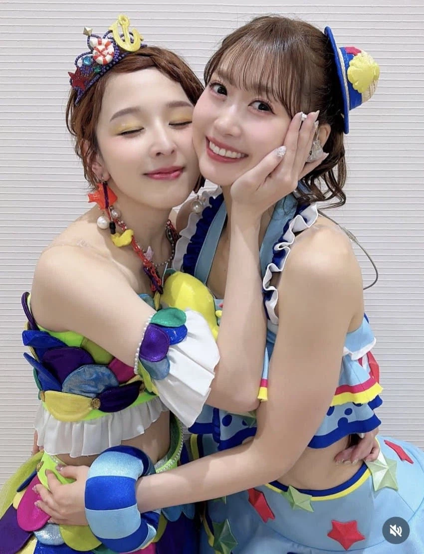 같이 성우 라이브한 처자들_2.webp