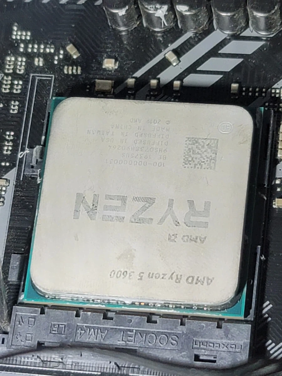 Cpu 핀 휘어서 폈는데 컴 안켜짐 ㅅㅂ 만우절이라고해줘_2.webp