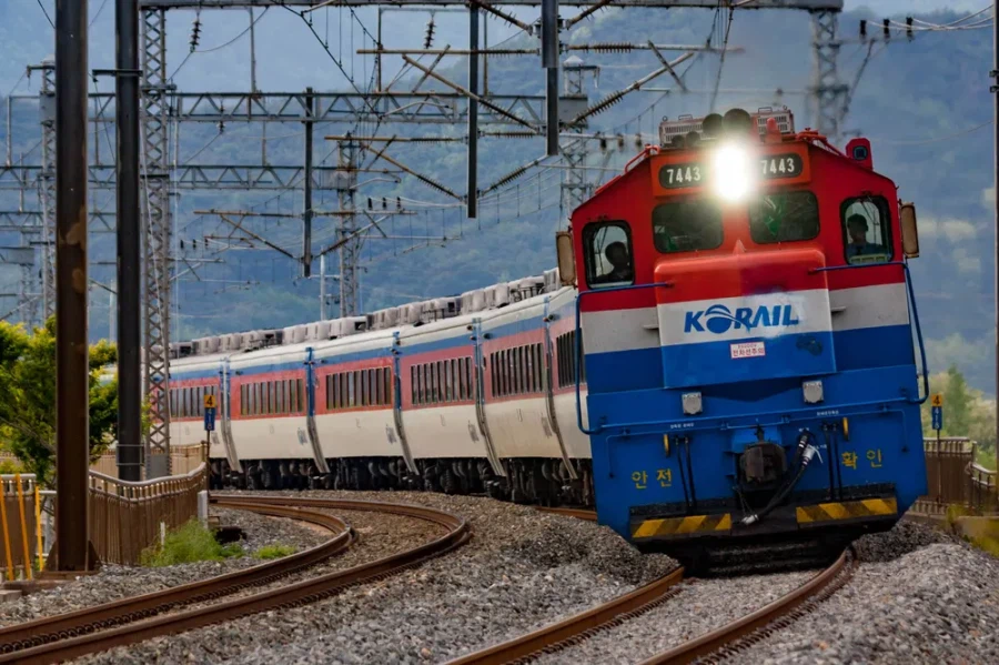 서울-창원 무궁화 호 열차..._1.webp