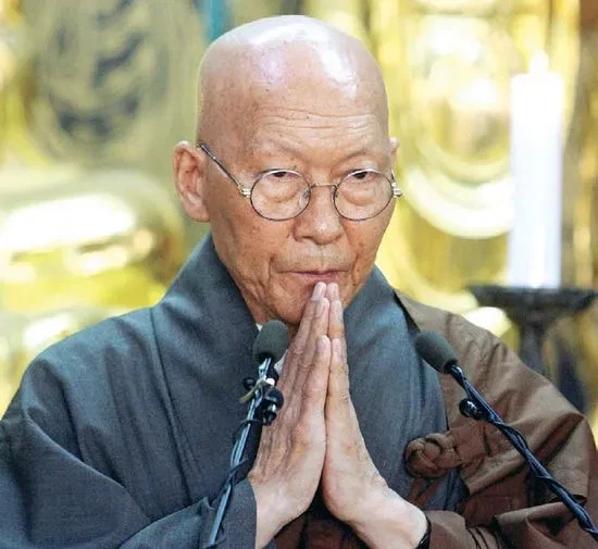 차세대 스카이림을 노린다더니 드디어 붉은사막 야스 모드 출시 ㄷㄷㄷㄷ_2.webp