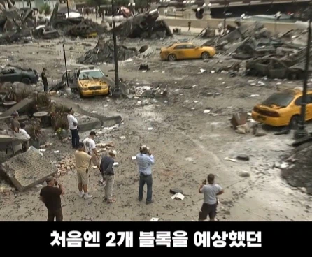 실제 도심 한복판을 초토화시킨 영화 촬영.jpg_11.webp