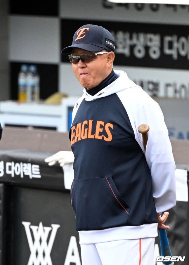 한화) 이닝쪼개기 은근 좇같으면 개추_1.webp