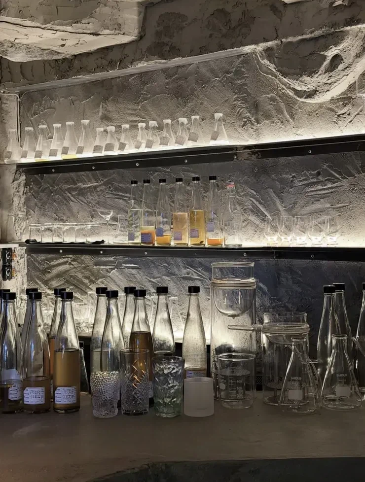 용산 컨셉 바_5.webp