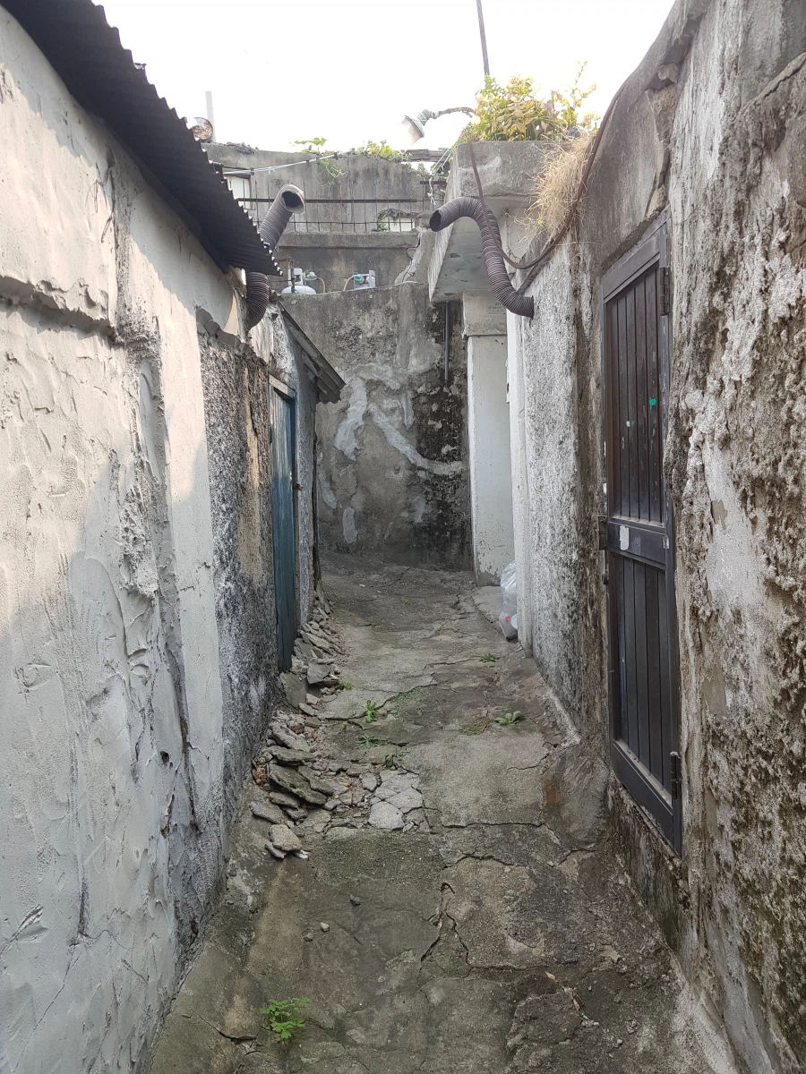 철거를 앞둔 달동네 모습_2.webp