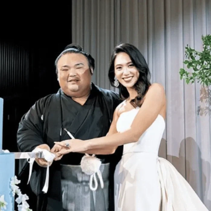 일본 스모선수 결혼전 결혼후_1.webp