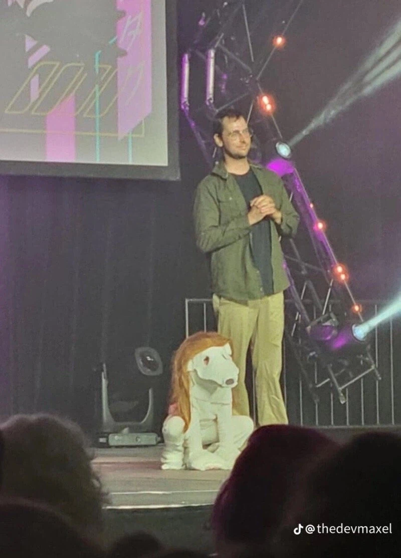 노출없는 캐릭터 코스프레한 부녀_3.webp