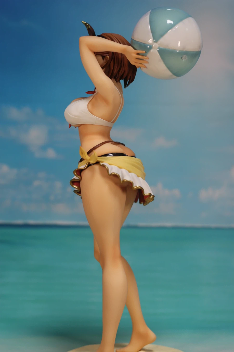 평범한 시골치녀 피규어 수준_2.webp