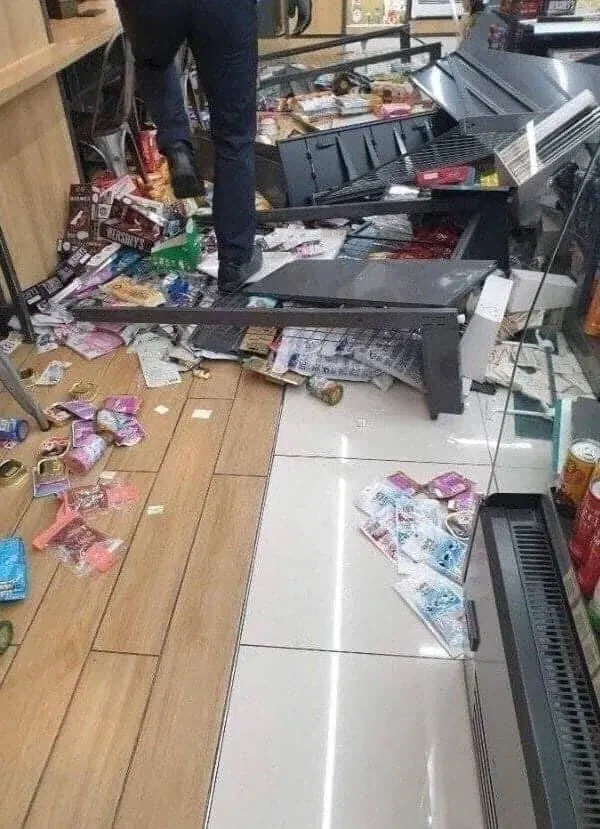 편의점 알바가 봉투 50원이라고 말한 결과_3.webp