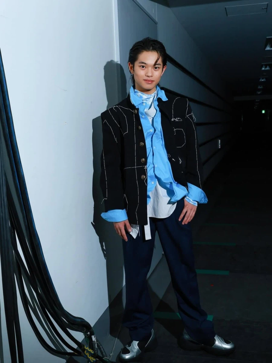 잘 생겼다 vs 평범하다.jpg_4.webp