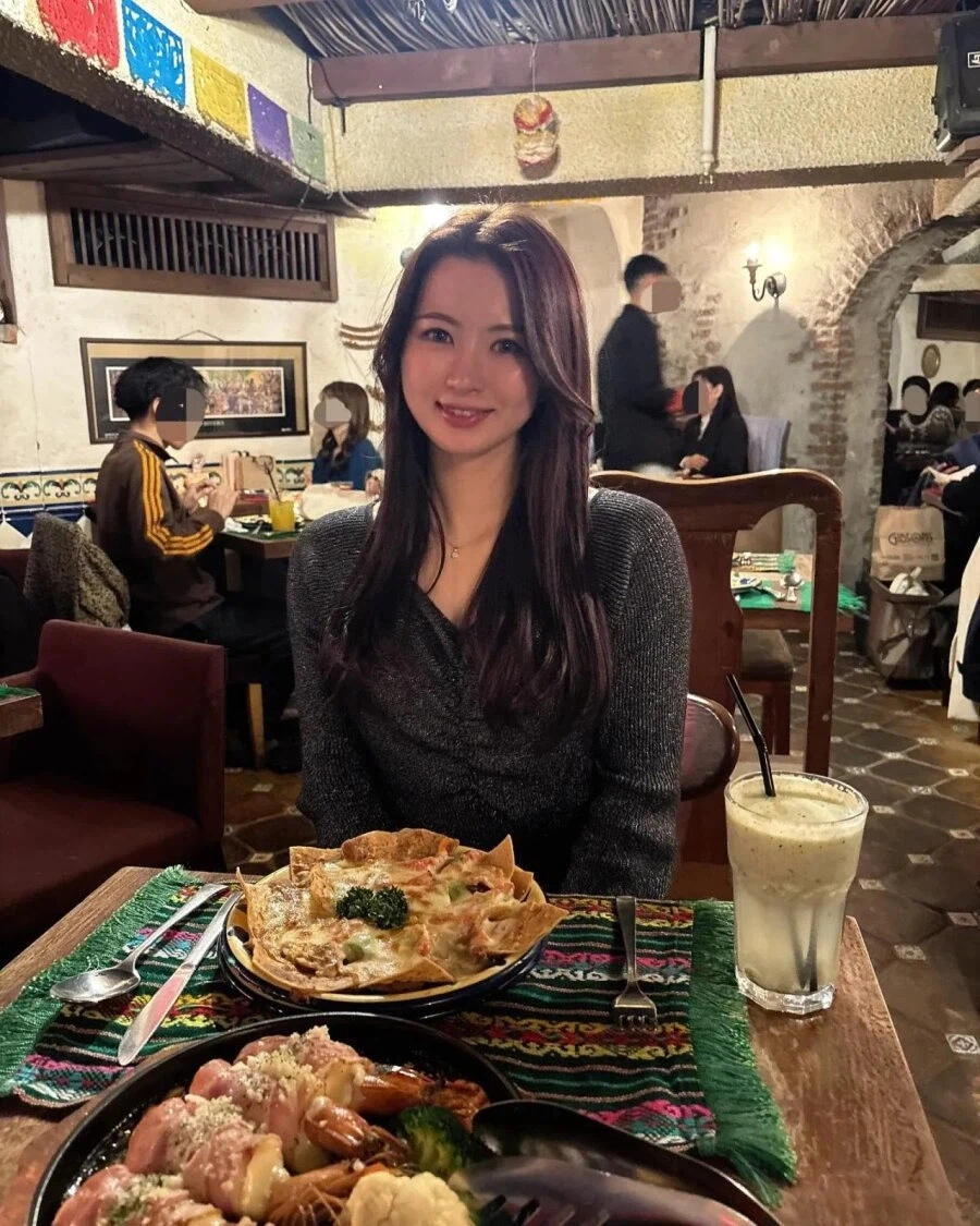 호불호 허벅지녀.jpg_2.webp