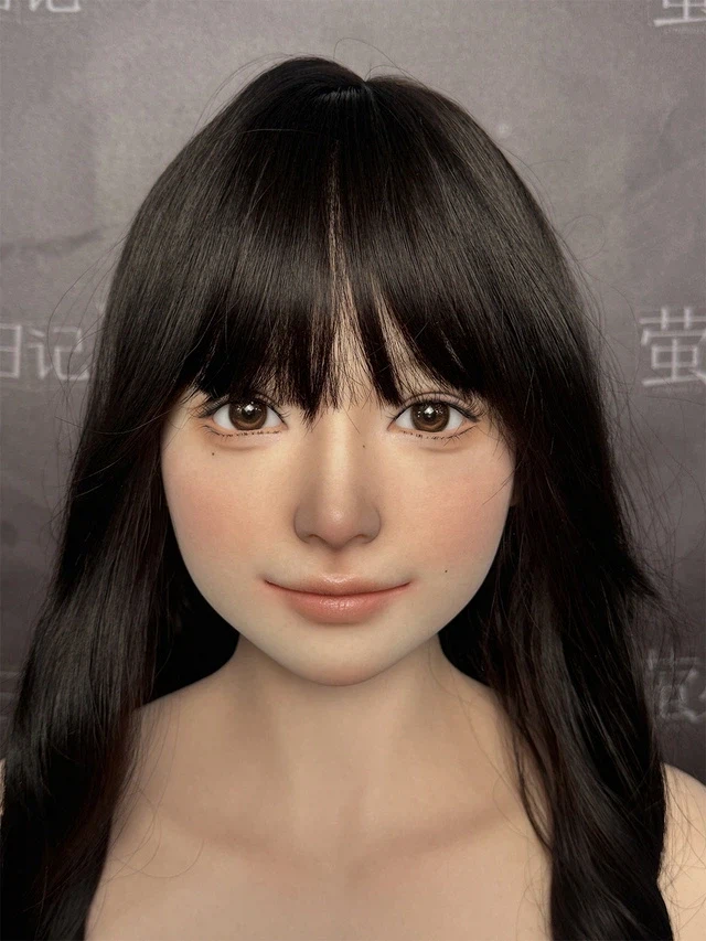 리얼돌 샘플샷 vs 실물샷_2.webp