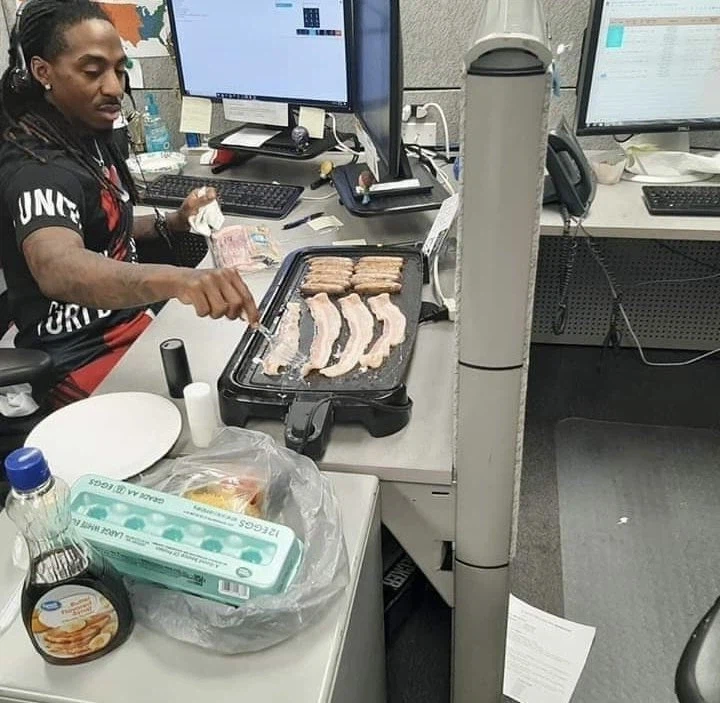 회사를 자기 집처럼 생각하고 일해주십쇼->ㅇㅋ_1.webp