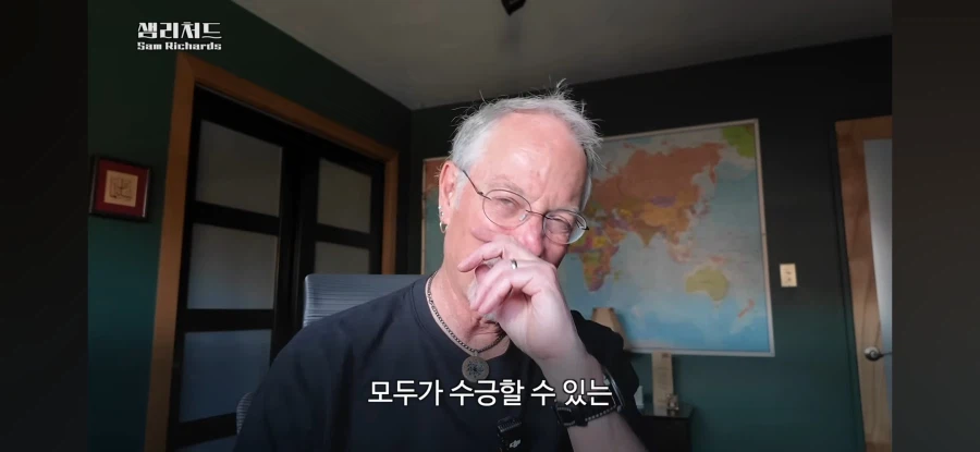 한국의 수능 시스템을 까는 미국인_11.webp