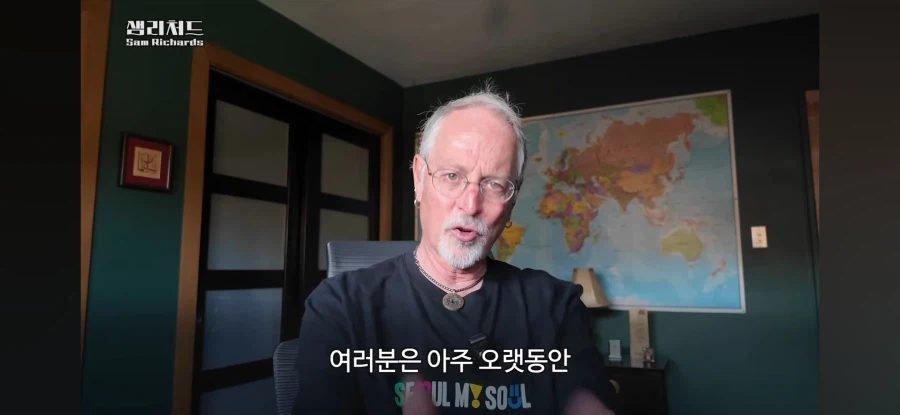 한국의 수능 시스템을 까는 미국인_23.webp