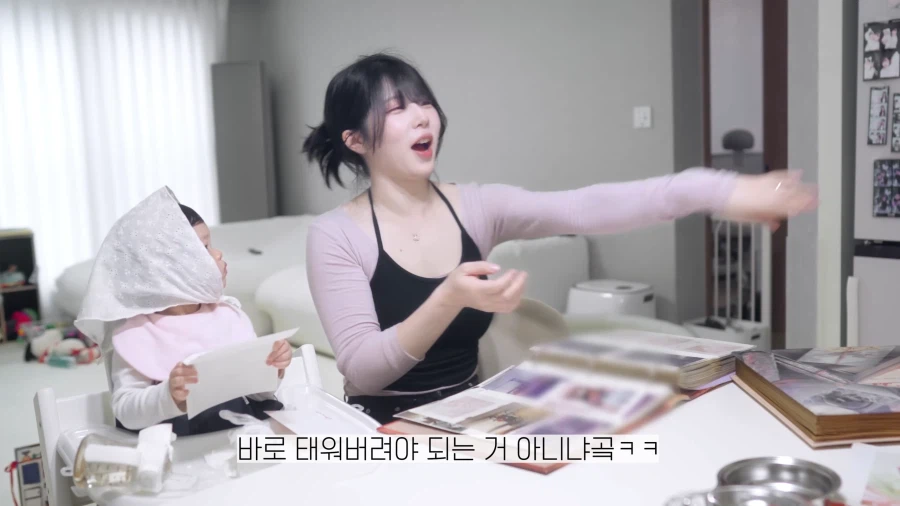 유튜브) 아내에게 만우절 전여친 장난 치다가 바람핀게 되버린 남편_43.webp