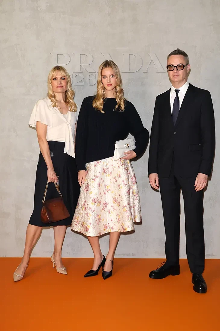 데스스2 유저에겐 뭔가 익숙한 가족사진_1.webp